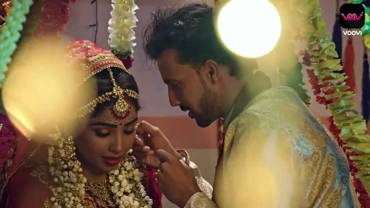 Chaar Saheliyan S1 E3 – VOVVI Paromita Dey Hot Bhabhi Webseries