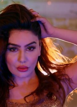 Mona Home Delivery E8 – ULLU Kangna Sharma Bhabhi Ki Sex