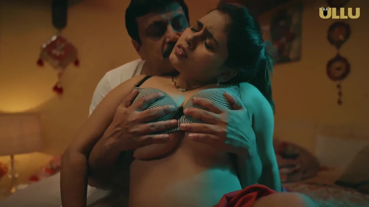 Payal E1 – ULLU Malvika Tomar Hot Bhabhi Video