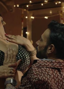 Sona E3 – Ullu – Priya Gamre Desi Bhabhi Sexy Video