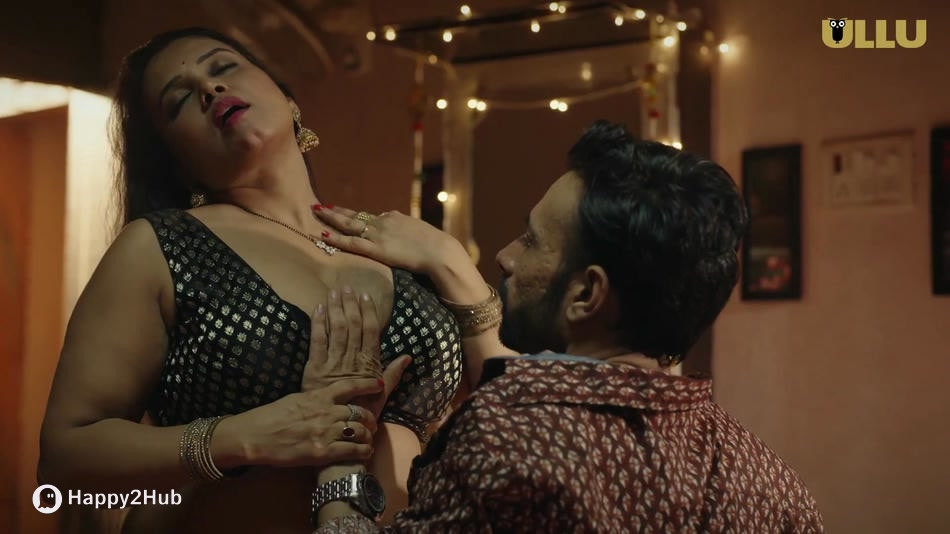 Sona E3 – Ullu – Priya Gamre Desi Bhabhi Sexy Video