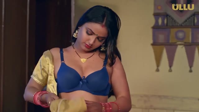 Tohfa E2 – ULLU Shyna Khatri Indian Bhabhi Nude