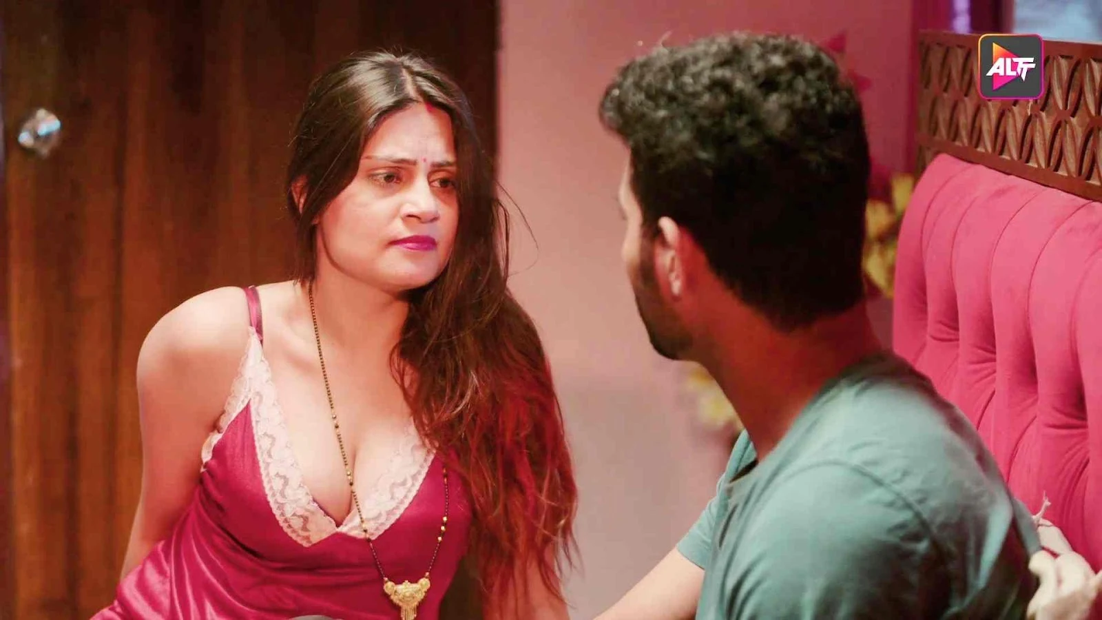 Utha Patak S3 E06 – ALTT Shubhangi Sharma XNXX Bhabhi