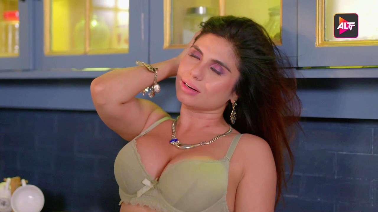 Utha Patak S4 E22 – ALTT Taniya Chatterjee Bhabhi XXX