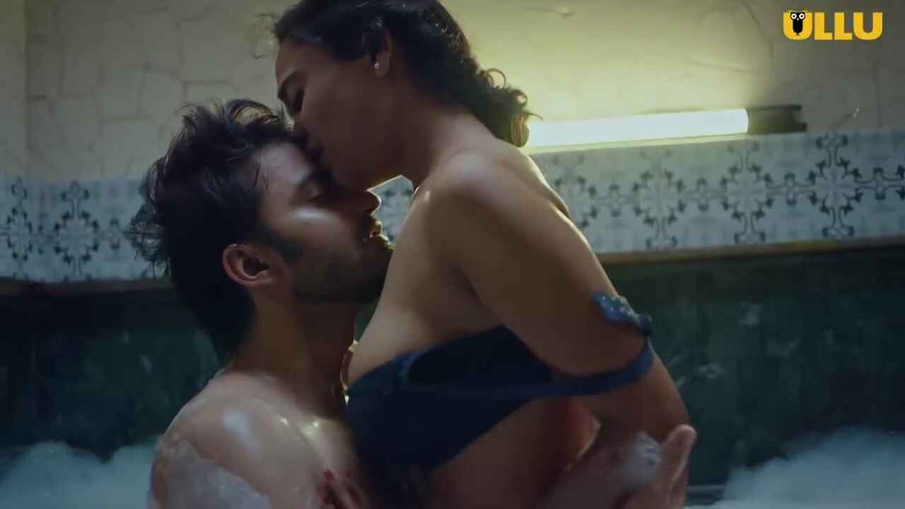 Woodpecker E4 – Ira Sone Hot Sexy Bhabhi Video