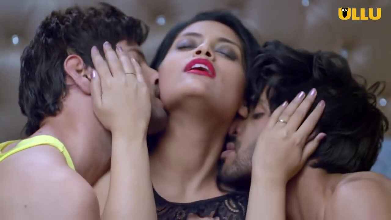 Woodpecker E7 – Manvi Chugh Hot Threesome XXX