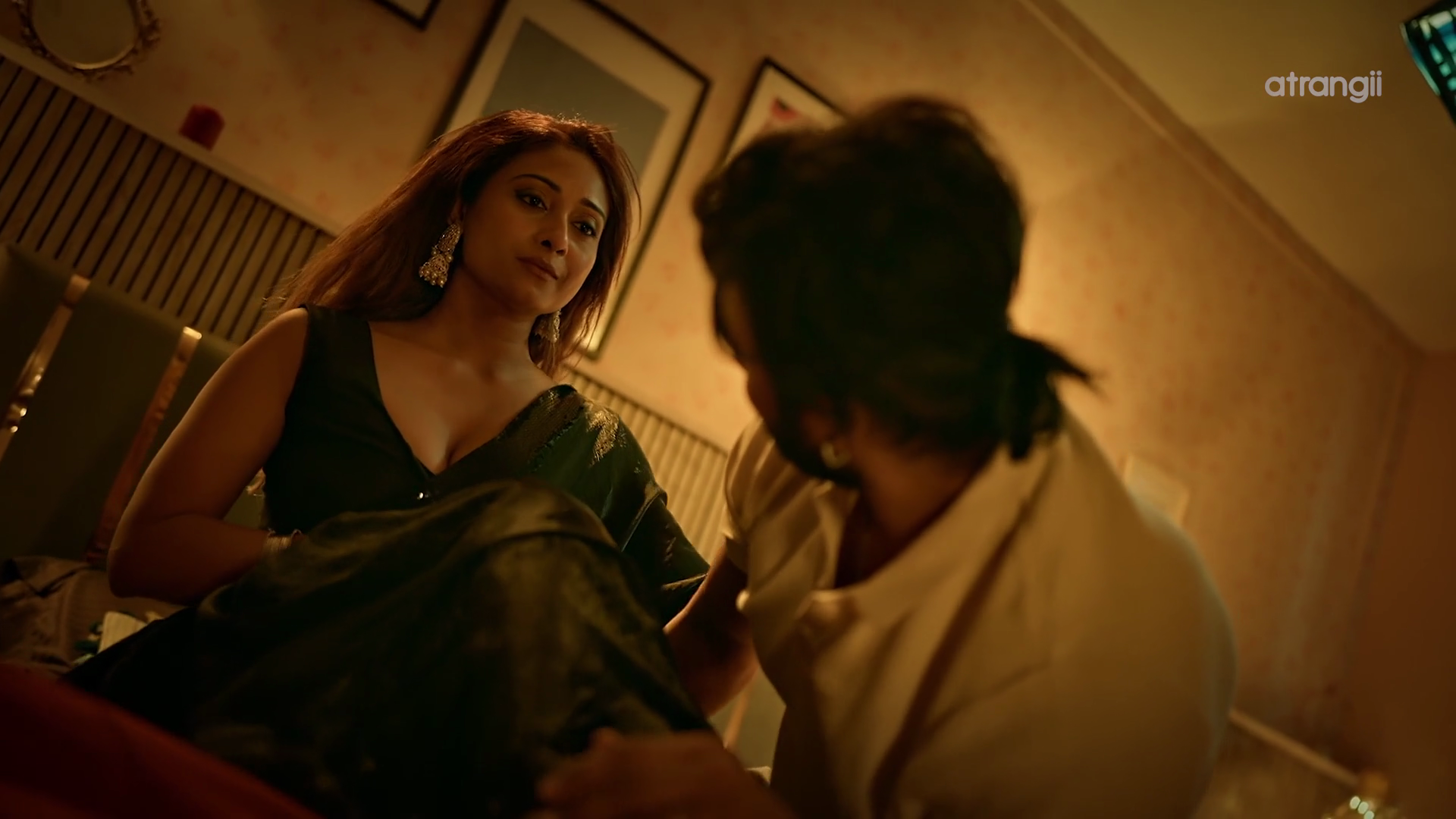 London Dreams E4 – Satarupa Pyne Kamwali XVideo