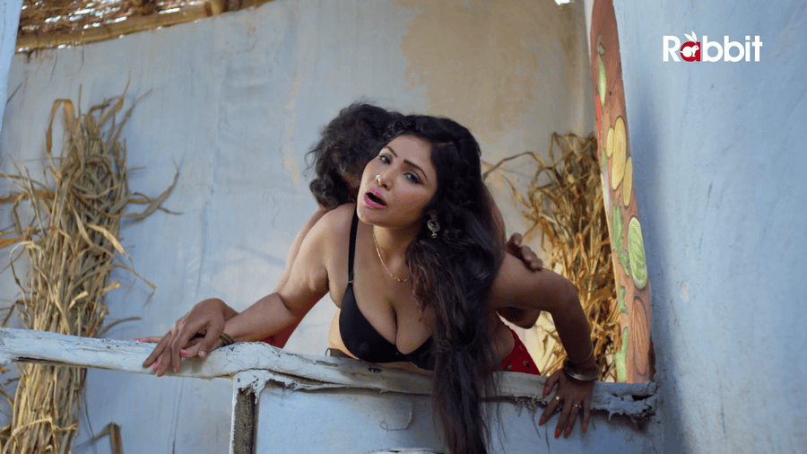 Pichese E1 – Rajsi Verma Desi Bhabhi Web Series